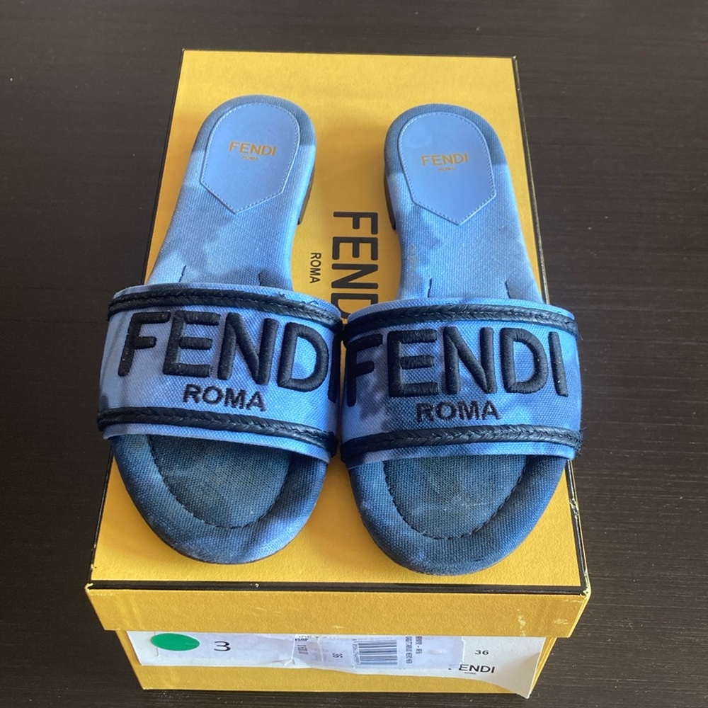FENDI SANDALS